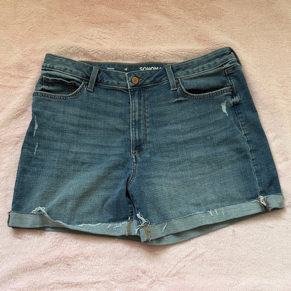 Sonoma Denim Shorts ** Bundle 5+ items and name your offer!!! 💖💞